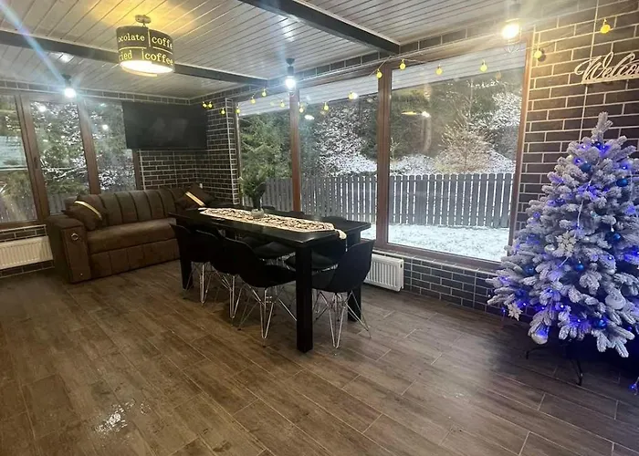 в карпатах 木屋 Huklyvyy